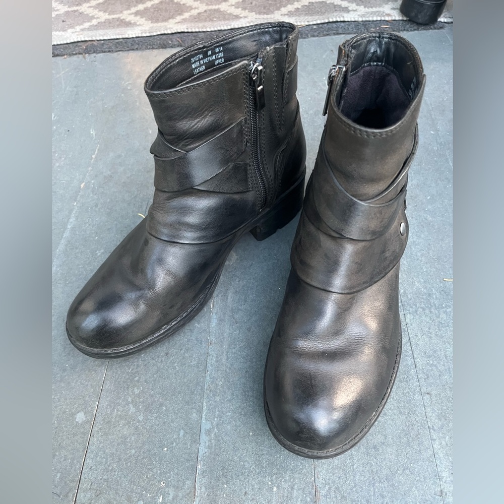 Clarks Calla Mansi Ankle boots - Picture 2 of 8